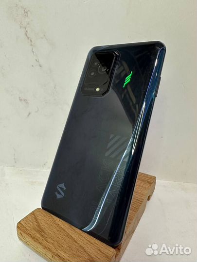 Black Shark 5, 8/128 ГБ