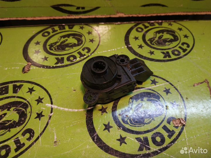 Контактная группа замка зажигания Chevrolet Cruze