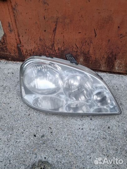 Фара передняя правая на chevrolet lacetti седан