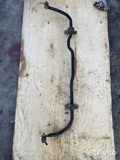 Гольф 5 стабилизатор передний