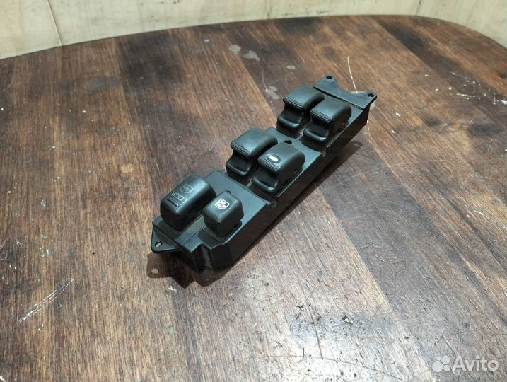 Блок стеклоподъемников Mitsubishi Galant 8