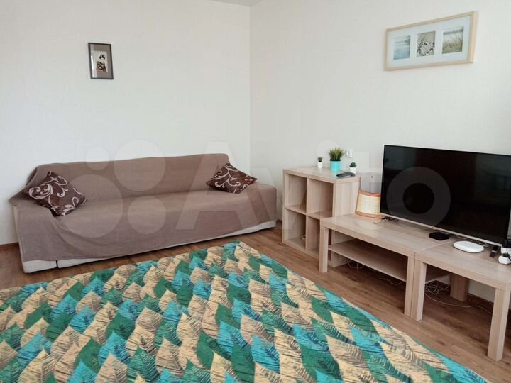 1-к. квартира, 42 м², 7/19 эт.