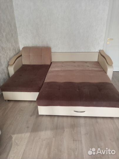 Угловой диван бу