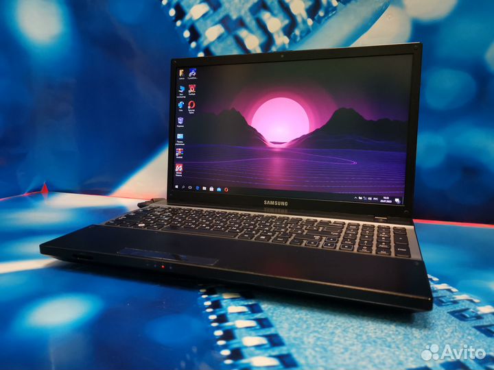 Ноутбук Samsung для офиса и дома на SSD