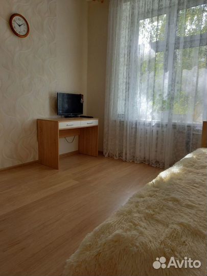 Письменный стол