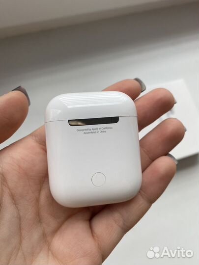 Apple airpods 2