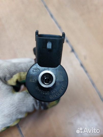 Топливная форсунка Opel Zafira B Z19DT 2006