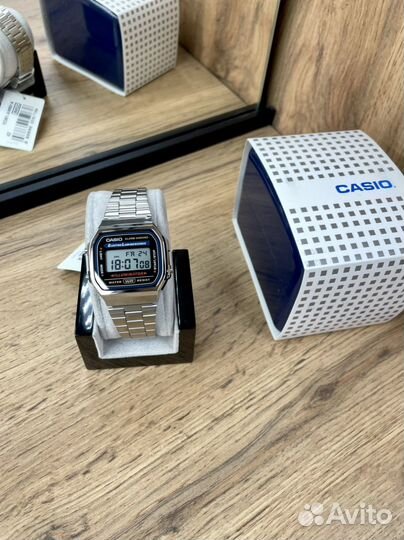 Наручные часы casio