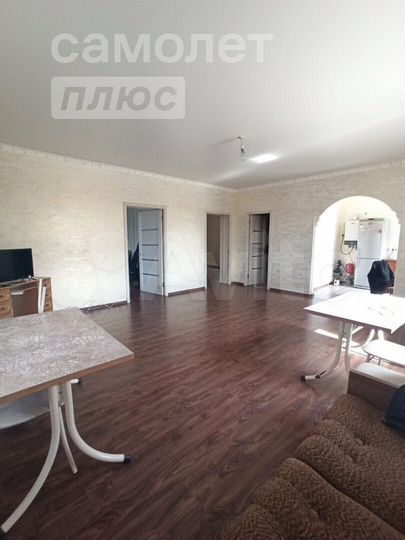 Дом 107 м² на участке 14,7 сот.