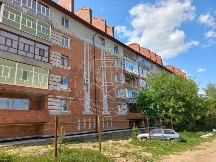 4-к. квартира, 197,8 м², 1/5 эт.