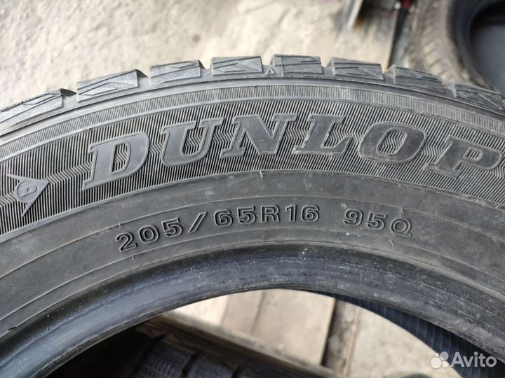 Dunlop Winter Maxx 205/65 R16
