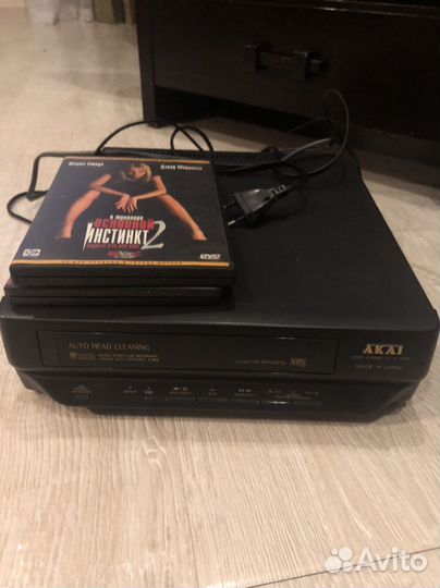 Видеомагнитофон