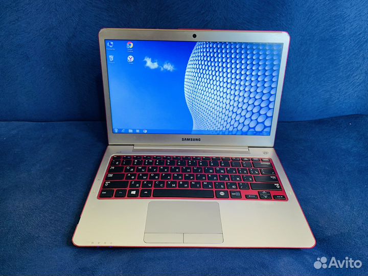 Ультрабук (SSD/6 гб/легкий)