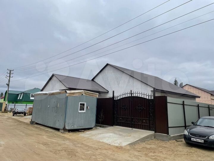 Дом 161 м² на участке 6 сот.