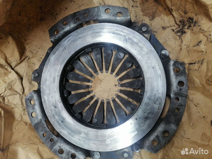 Корзина сцепления ваз 2101