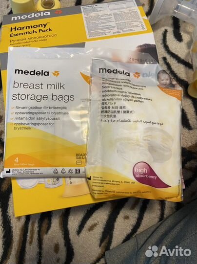Молокоотсос medela ручной