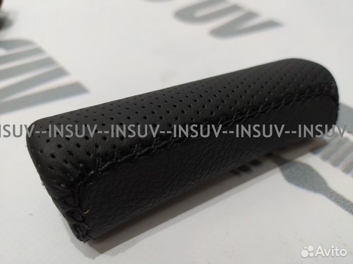 Люкс ручки кпп в коже на Ниву (черн. нитка) черн