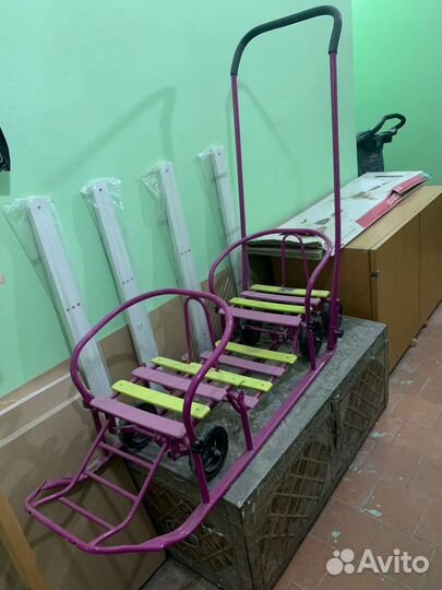 Санки для погодок или двойняшек