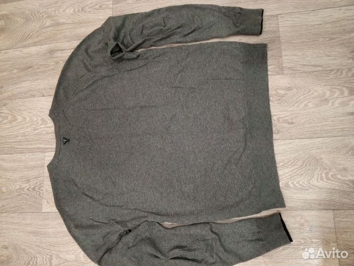 Джемпер мужской Guess