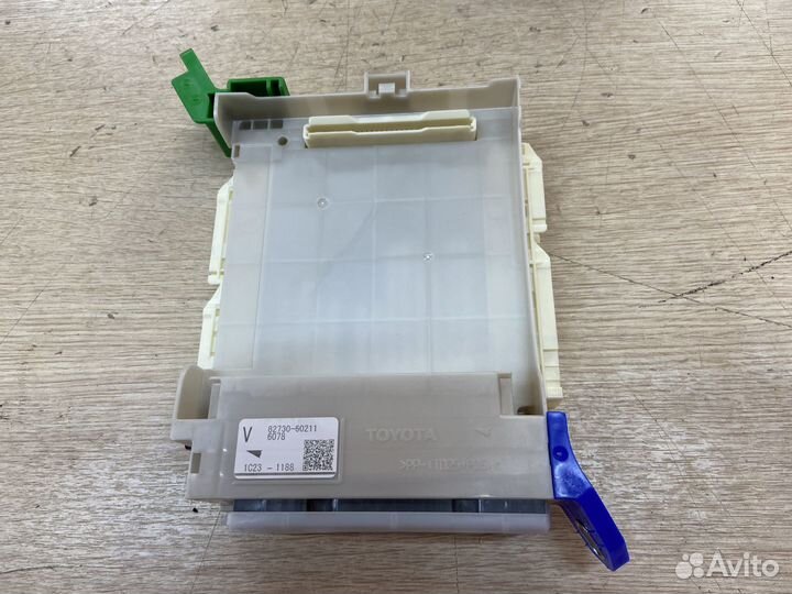 Блок предохранителей салонный Lexus GX II