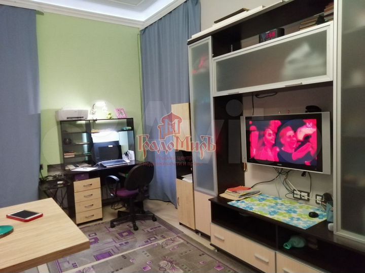 Комната 19 м² в 3-к., 1/4 эт.