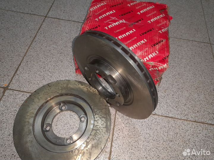 Mazda 626 Передние тормозные диски Новые