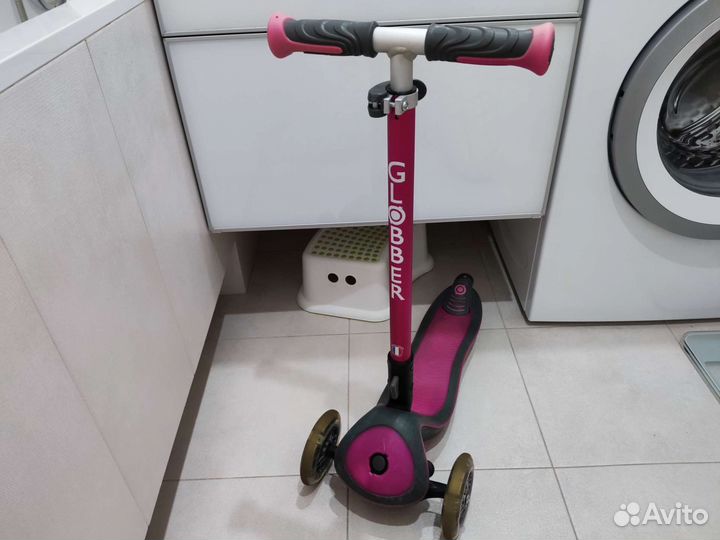 Самокат трехколесный globber