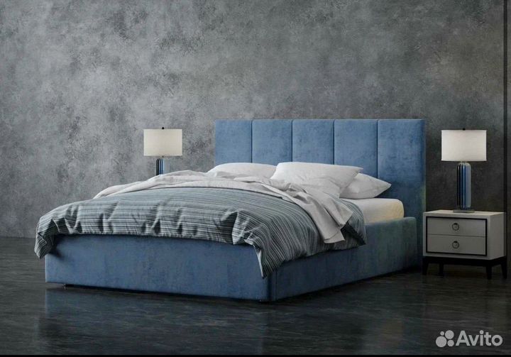 Кровать двуспальная с подъемным механизмом