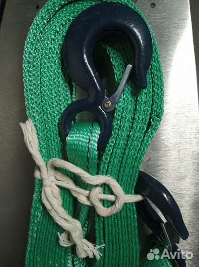 Буксировочная фала (5000кг) с усиленными крюками