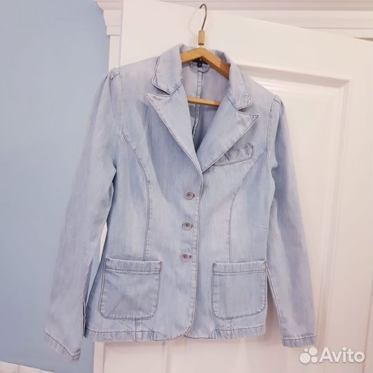 Джинсовый пиджак жакет женский 46 размер