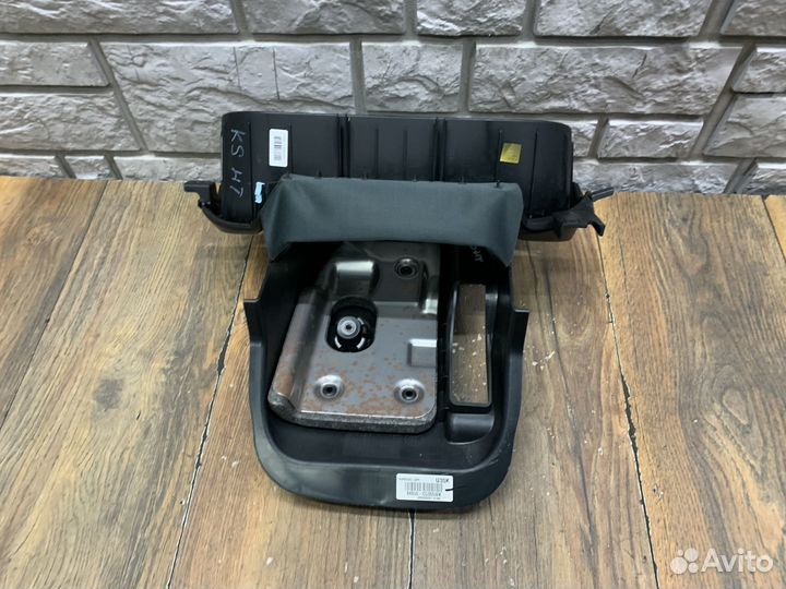 Kia Sorento III Prime Кожух рулевой колонки