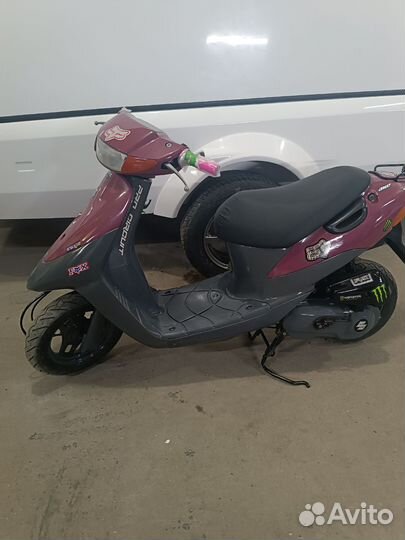 Скутер Suzuki Lets