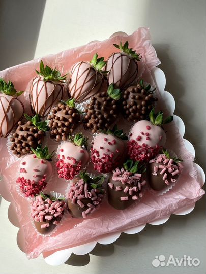 Клубника в шоколаде Ялта