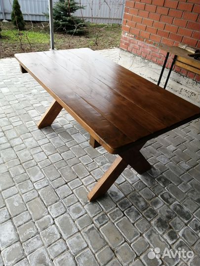 Стол из массива