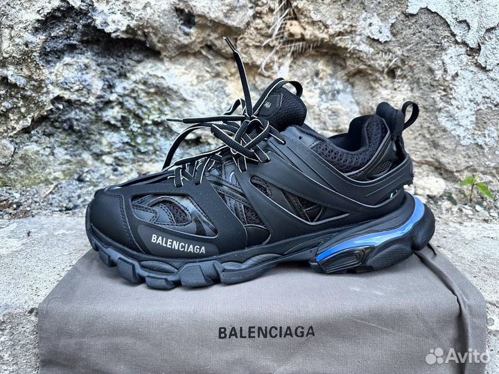 Balenciaga track 1 black LED