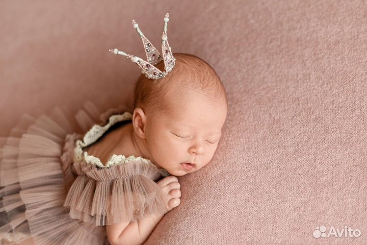 Эксклюзивное платье для новорожденной девочки