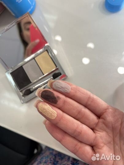 Тени для век Beyu