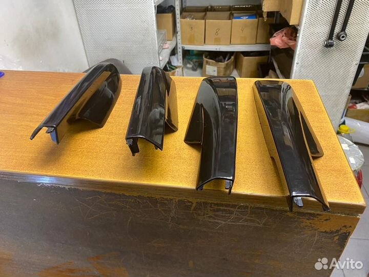 Заглушка рейлинга Toyota Highlander,Kluger 00-07