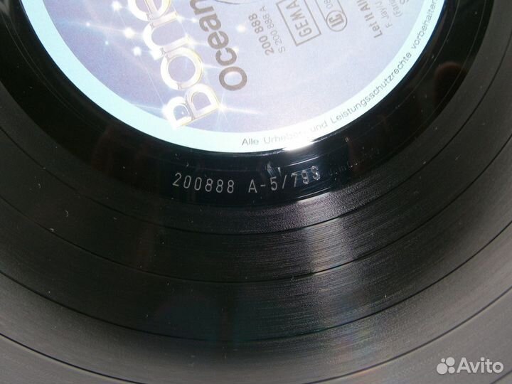 LP boney M - oceans OF fantasy (1ST press )