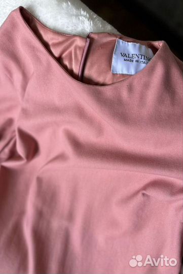 Платье пудрового цвета Valentino