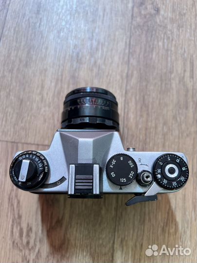 Плёночный фотоаппарат Зенит ET