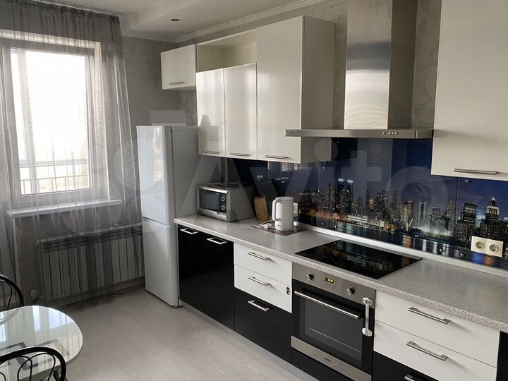 2-к. квартира, 70 м², 5/16 эт.