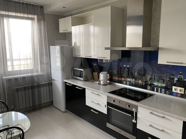 2-к. квартира, 70 м², 5/16 эт.