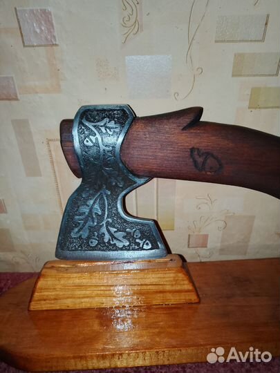 Топор ручной работы 