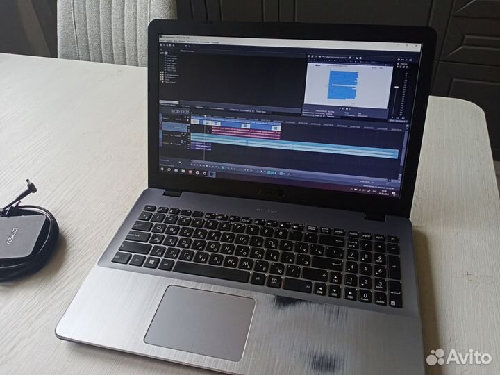 Ноутбук Asus VivoBook 15 X542UF