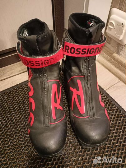 Лыжные ботинки коньковые rossignol