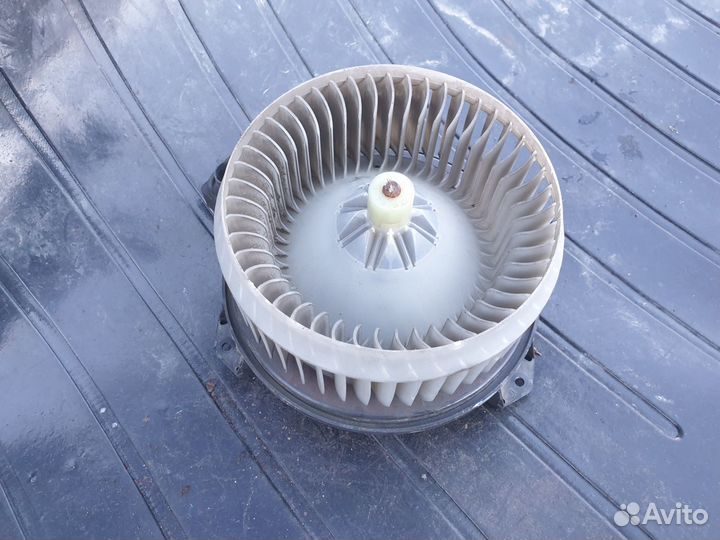 Моторчик отопителя печки Honda Civic 4D Сивик 4Д