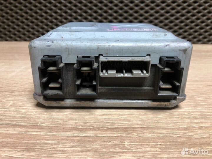 Блок управления рулевой рейкой Honda Civic FD 2008