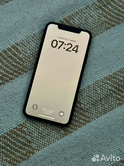iPhone X, 64 ГБ