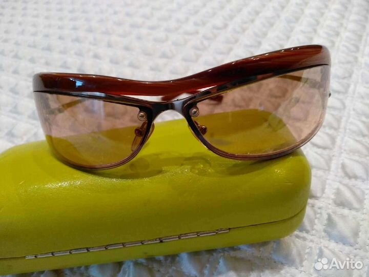 Солнцезащитные очки etro